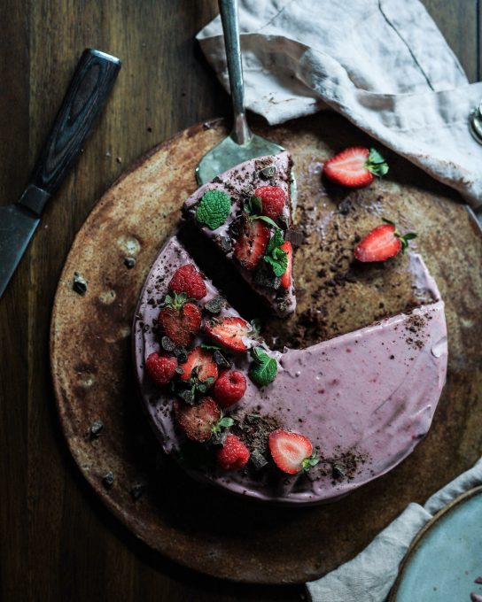 Chocolate cake with strawberry free stock photo