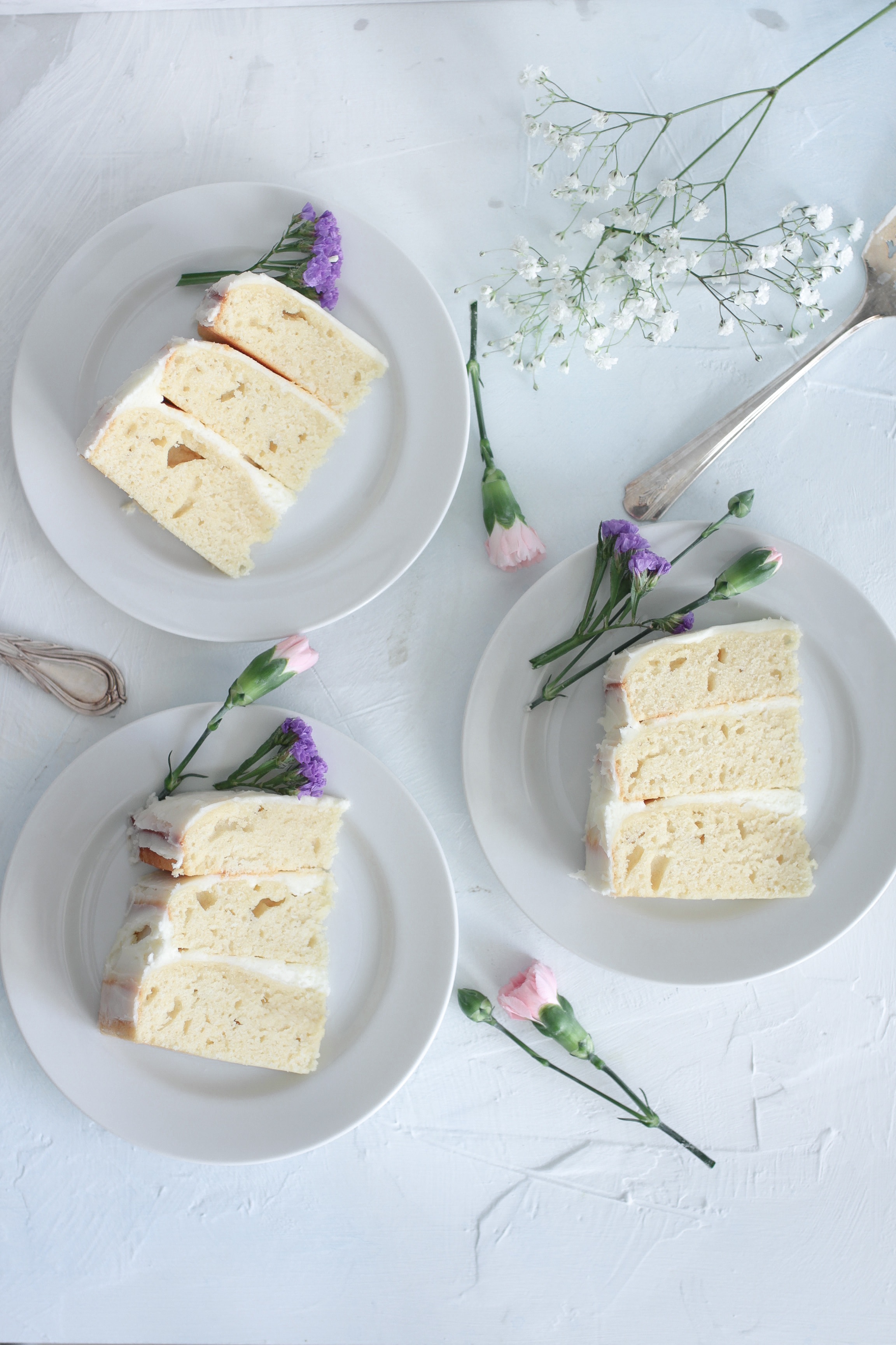 Vanilla layer and buttercream cake free stock photo